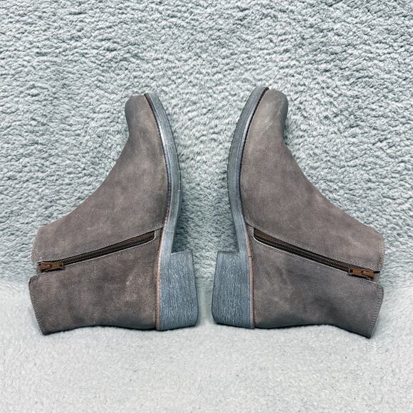 Naot Wander Womens Size 11 Ankle Boots Taupe Gray Suede Double Zip - Picture 6 of 9